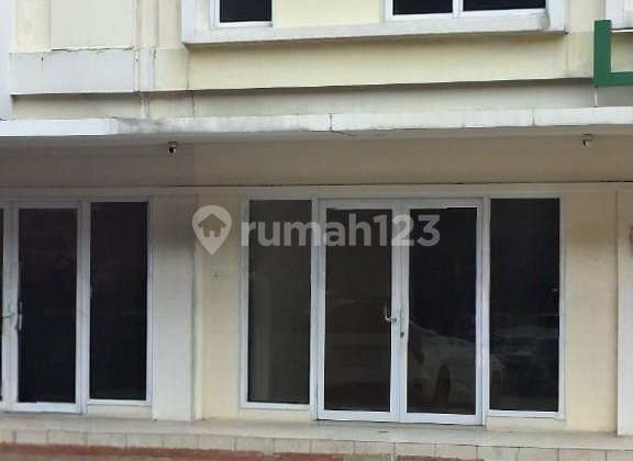 Disewakan Ruko 2 Lantai Keliatan Dari Jalan Raya di Area Kuliner Gading Serpong Disewakan Ruko 2 Lantai Keliatan Dari Jalan Raya di Area Kuliner Gading Serpong