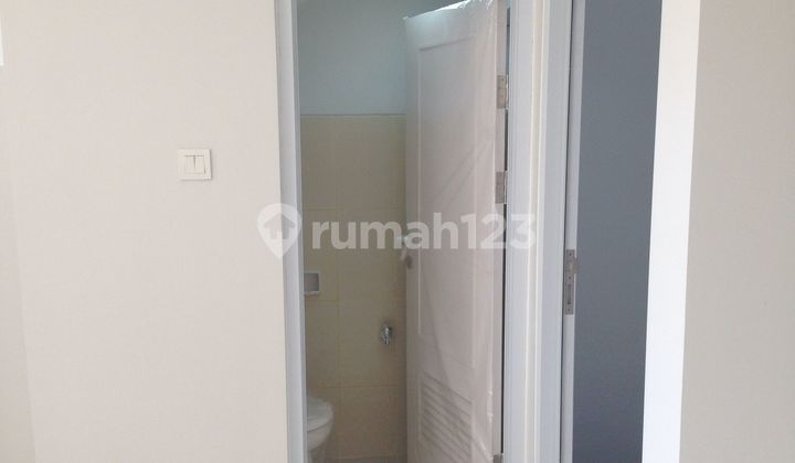 Newly Renovated 4m Wide House Ready to Occupy Semi-Furnished In Virginia Village 2