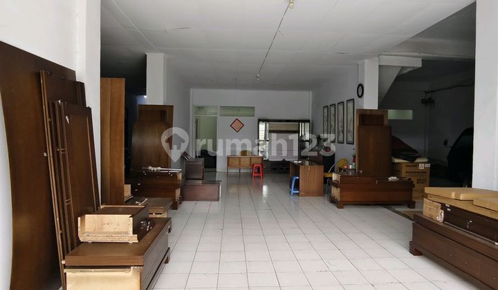 3-Story Joint Shophouse Fully Vacant, Can Rent 2 Joint Units at Pondok Cabe Mutiara 2