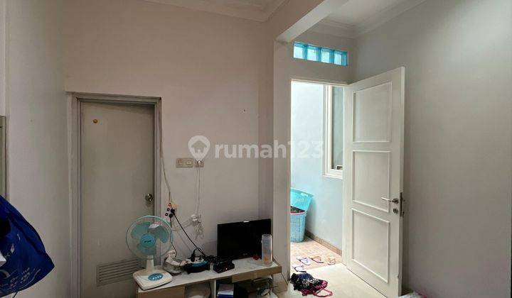 Dijual Cepat Rumah Full Renov Bagus Di Cluster Aquamarine 2