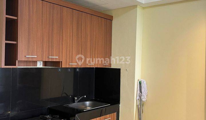 DISEWAKAN UNIT 1BR FURNISHED DEKAT BINUS LANTAI 12 TOWER MAPLE 2