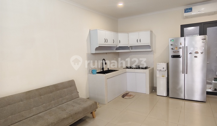 Rumah Unfurnished Dekat Club House Row Jalan Lebar 2