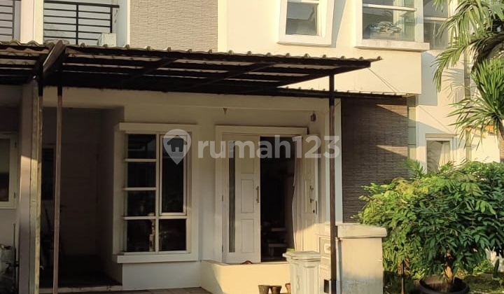 Cluster Terdepan Dekat Akses Tol Lebar 8