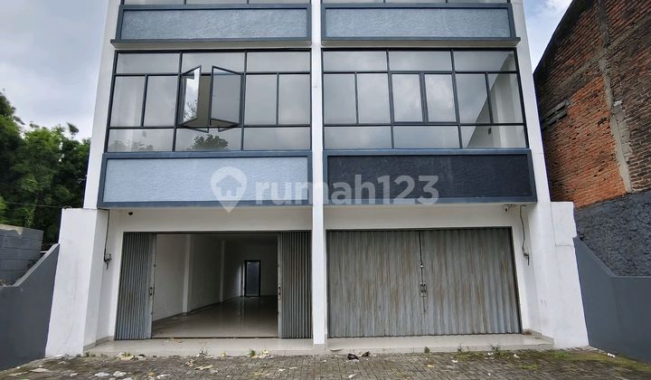 Disewakan 2 Ruko Bersebelahan di Jalan Raya Moh Toha Dekat Rs Sari Asih