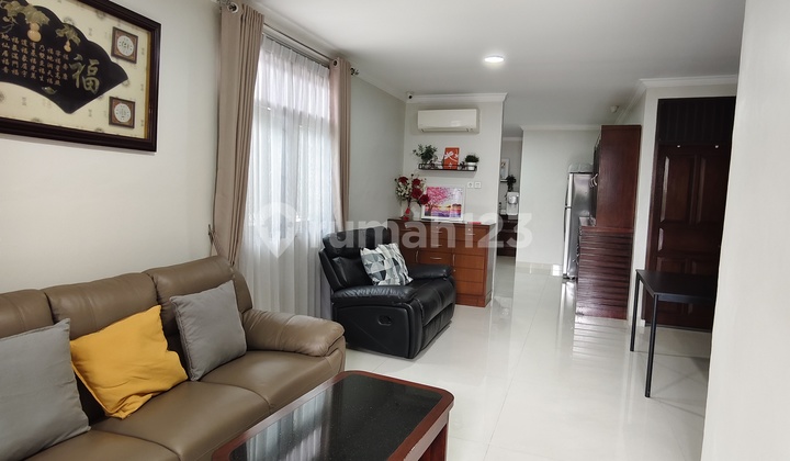 Corner House Ready to Live In Flood-Free Premium Quality