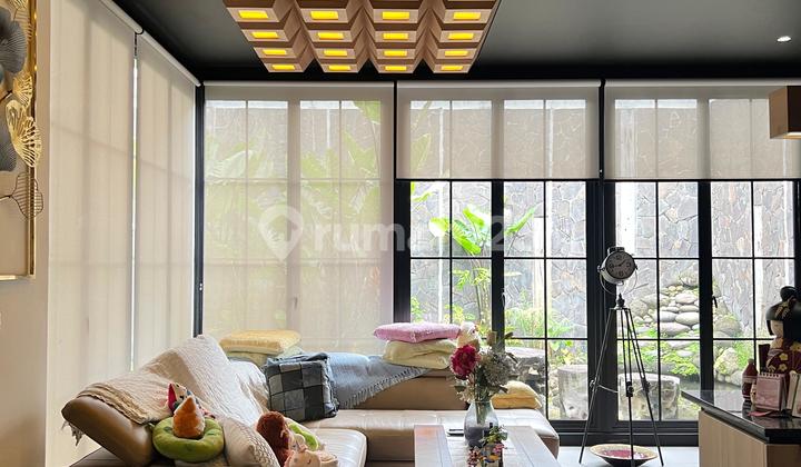 Rumah3 Lantai Furnished Siap Huni Terawat Dekat ke Gading Serpong