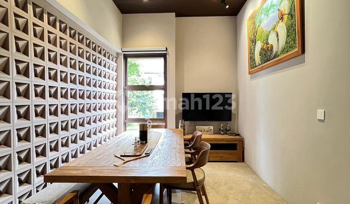 3-Story Furnished House Ready to Live In Well-Maintained Close to Gading Serpong 2