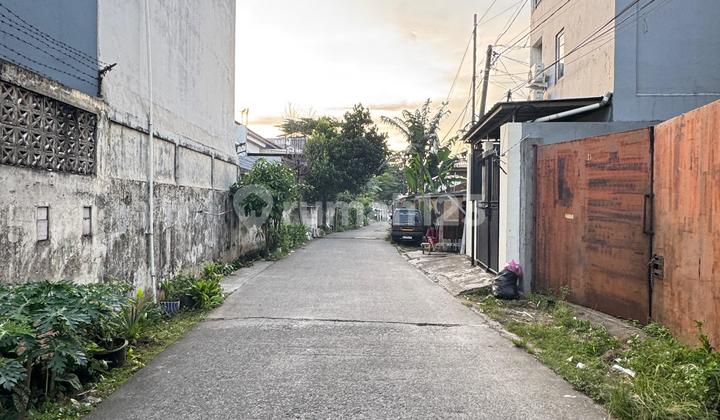 Rumah Kos 4 Lantai Masih Aktif Dekat Umn, Cocok untuk Investasi Rumah Kos 4 Lantai Masih Aktif Dekat Umn, Cocok untuk Investasi