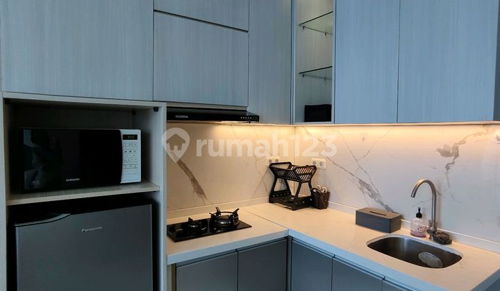 Disewakan Studio Furnished Tinggal Bawa Koper di Brooklyn