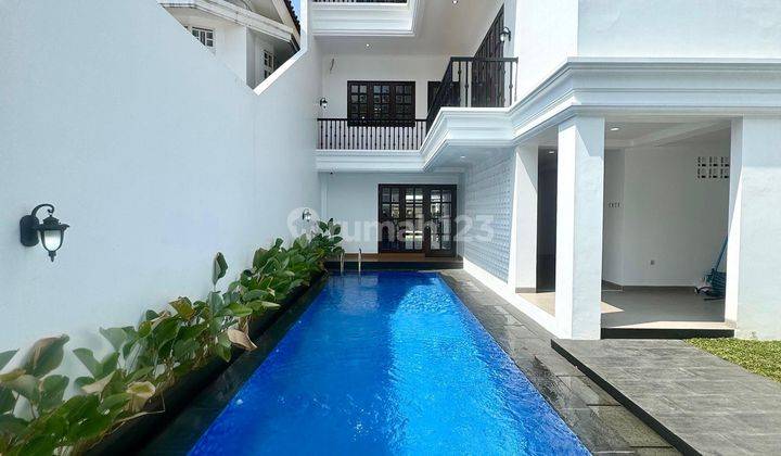 Rumah Baru Bangunan Bagus Dan Siap Huni Ada Pool Dan Rooftop 2