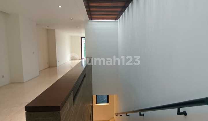 For Rent: Well-Maintained House, Ready to Occupy, Strategically Located in the Exclusive Permata Hijau Area. For Rent: Well-Maintained House, Ready to Occupy, Strategically Located in the Exclusive Permata Hijau Area.