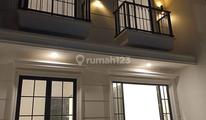 Dijual Rumah 2 Lantai di Kota Depok Lokasi Strategis  1