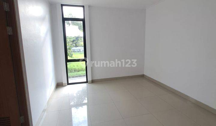 Disewakan Rumah Summer Blis Lippo Cikarang 9