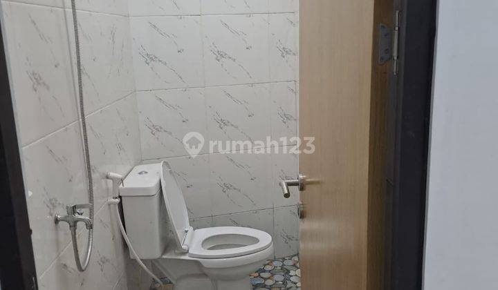 Disewakan Rumah Summer Blis Lippo Cikarang 14