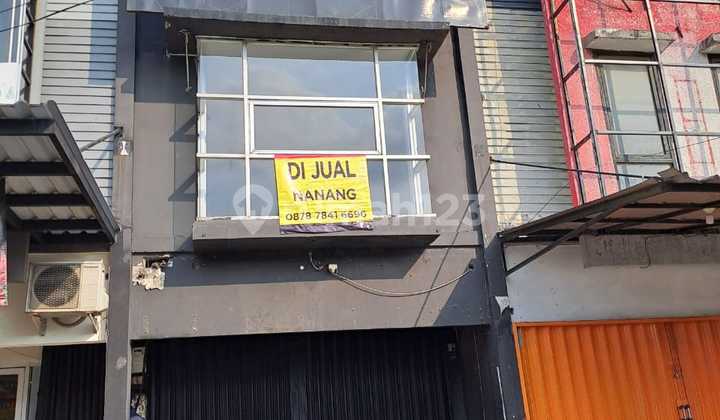 Ruko Strategis di Jababeka, Bekasi, Harga Rp1,5 Miliar Nego