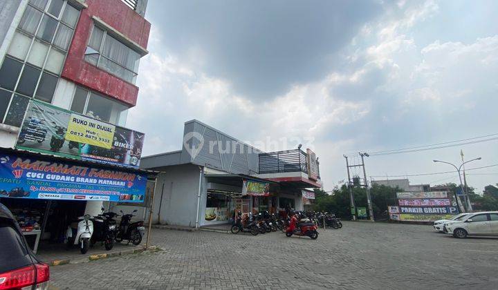 Ruko Hoek 3 Lantai  di Satria Square Bekasi 2