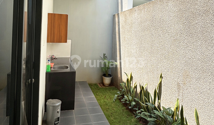 Rumah Modern Di Bintaro Dekat Stasiun P Ranji
