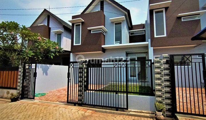 Rumah Baru Lux Murah 2 Lantai Siap Huni Full Bata Merah di Tangerang, Akses 2 Mobil.. 1