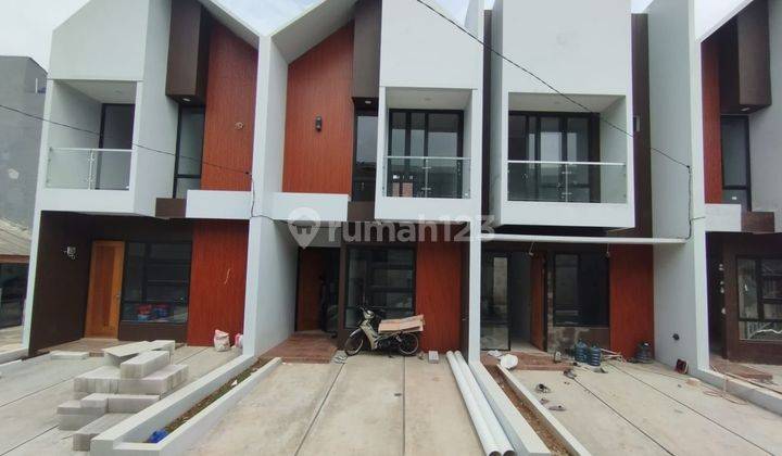 Rumah Ready Termurah Dan Siap Huni Di Cijantung Jakarta Timur...  1