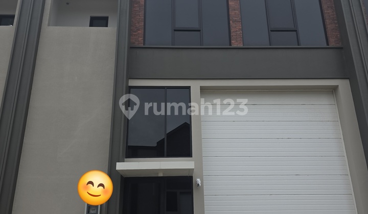 Disewakan Gudang Multiguna Bizpark Pik2 Ada Kantor 36M2 Brand New