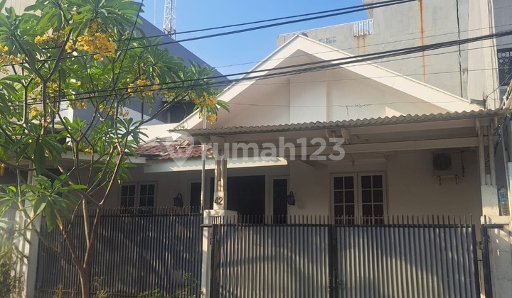 Dijual Cepat Rumah Muara Karang 200m2 Semi Furnish Selatan Dijual Cepat Rumah Muara Karang 200m2 Semi Furnish Selatan