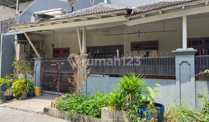Dijual Cepat Rumah Muara Karang Blok 2 Hoek 210m2 1 Lantai