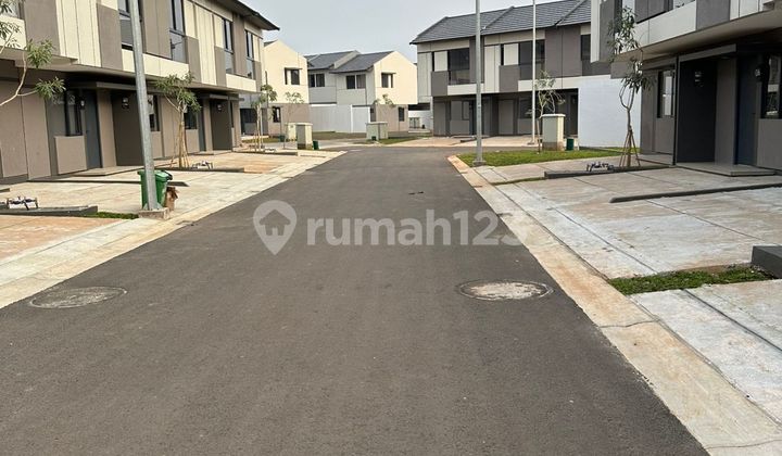 For Rent Fast Brand New 3 Bedroom House in Park Serpong 2