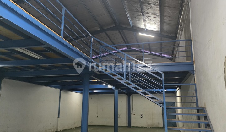 Ruko in the Daan Mogot KM 19.6 Integrated Business Center Area 2