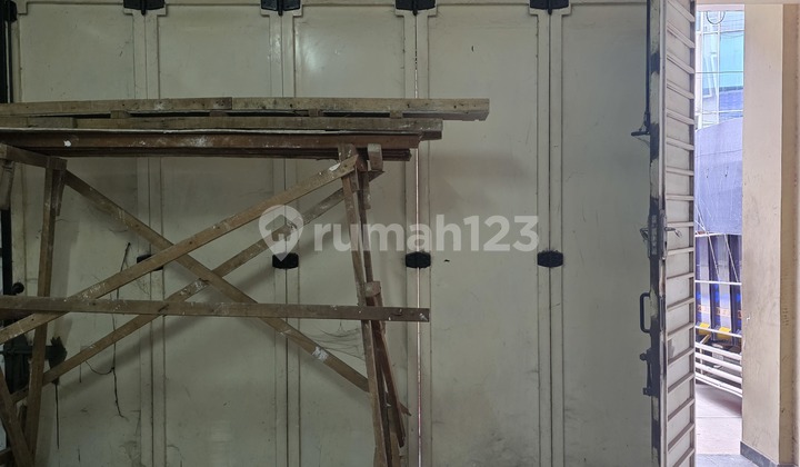 For Quick Sale: Duta Harapan Indah 3.5-Story Shop House with Elevator 2