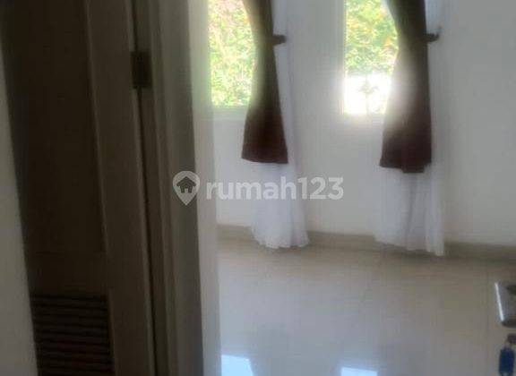 Disewa  Rumah 2 Lantai  Unfurnished Bagus Di Residence One , Bsd  SHM - Sertifikat Hak Milik 2