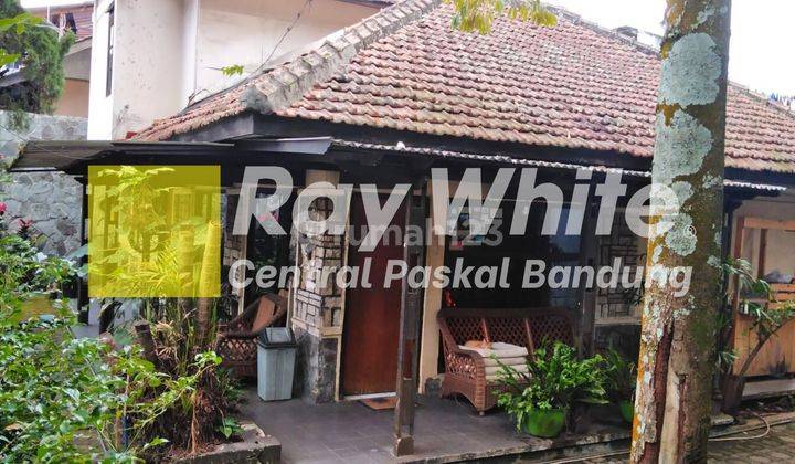 Rumah Tua Hitung Tanah Saja di Siliwangi Dalam Bandung 1