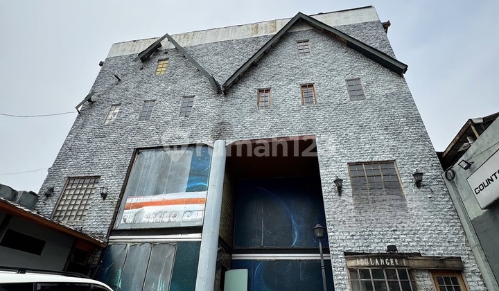 Sewa Komersil Pluit Sebrang Mall 450M2 (15X30) Sewa Komersil Pluit Sebrang Mall 450M2 (15X30)