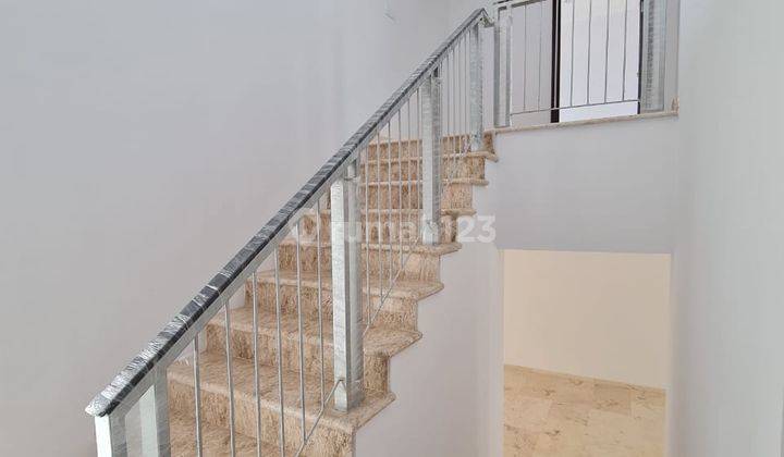Sewa Murah Rumah Golf Island Pik - 10X20 Split Level  7