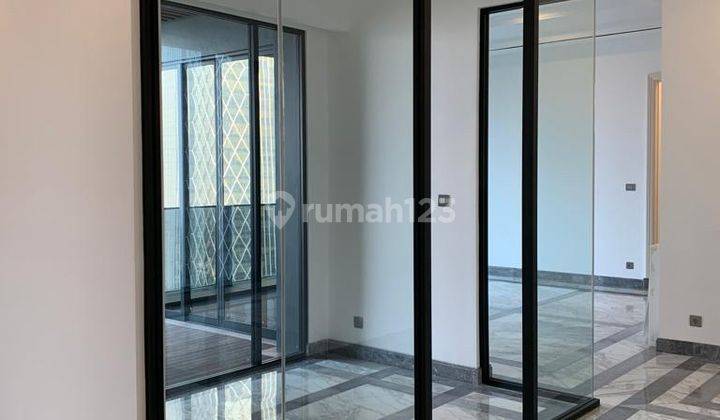 ruang keluarga the langham residence at scbd