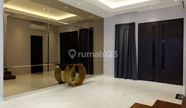 Rumah Mewah Pantai Indah Kapuk (360M2) - Furnished 5
