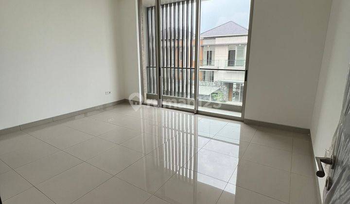 Lanjut Cicilan - Rumah Pik2 (300M2) 10X30 13