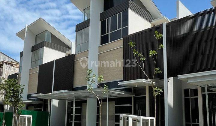 Rumah Golf Island PIK View Golf + Lift 300M2 (10X30) 1