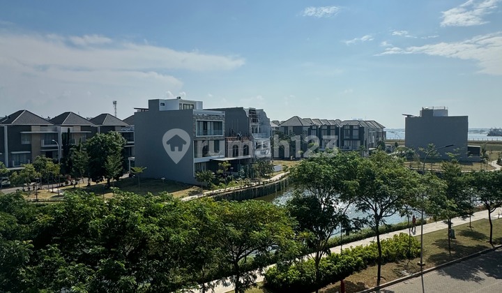 Cash / KPR - Rumah Mozart View Danau 250M2 (3 Lantai)