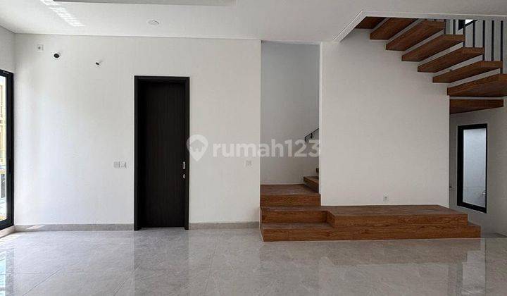 Jual Rugi Rumah Bsd Cluster Aerra 8x14 [3 Lantai] 2