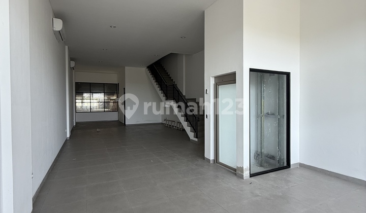 Soho + Penthouse Pik2 Cbd Beachwalk 6x20 [4.5 Floors]
