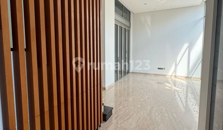 For Rent Golf Island House Pik Mozart View Lake 250m2 For Rent Golf Island House Pik Mozart View Lake 250m2