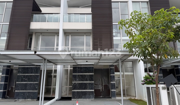 Cash / KPR - Rumah Golf Island Chopin 8X25 (3 Lantai)