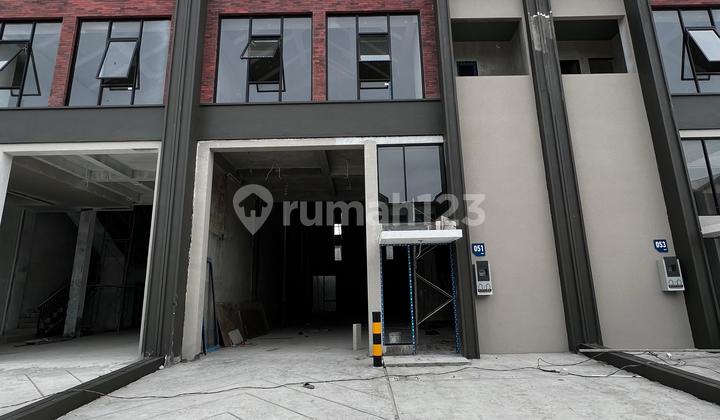 Warehouse for Rent Bizpark Pik2 9x30 Ready Connected