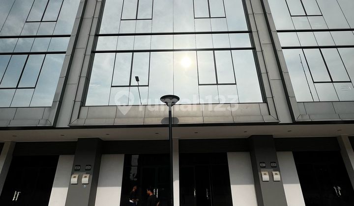 Sewa Ruko Gandeng Batavia Pik Sudah Jebol 9x18