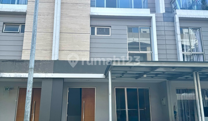 Specialist for House Rentals at Golf Island PIK 6x12.5 (3 Floors) Specialist for House Rentals at Golf Island PIK 6x12.5 (3 Floors)