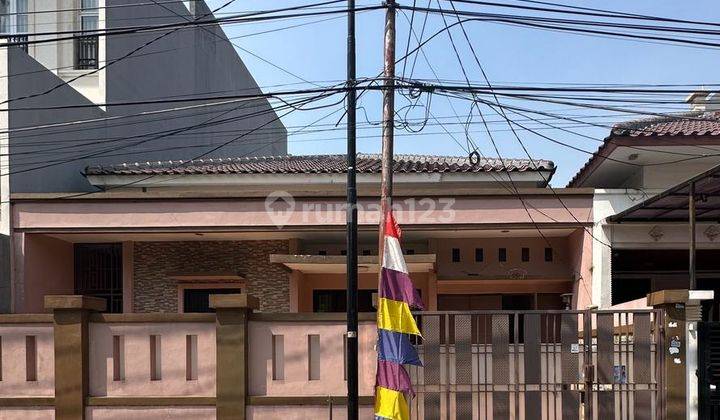 Disewakan Rumah di Duri Kepa, Jakarta Barat. SHM 1