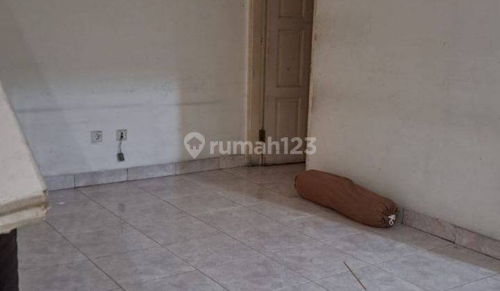 Rumah Murah Kamar Banyak 2 Lantai Di Daan Mogot Baru 2