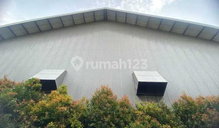 Factory Still Active Ready to Use Very Strategic Location in Kapuk Peternakan, West Jakarta