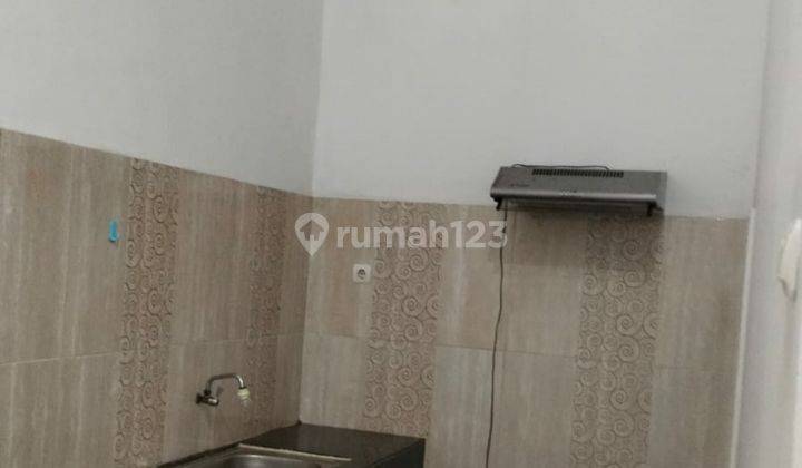 Rumah murah kamar banyak di Taman Palem Lestari 5