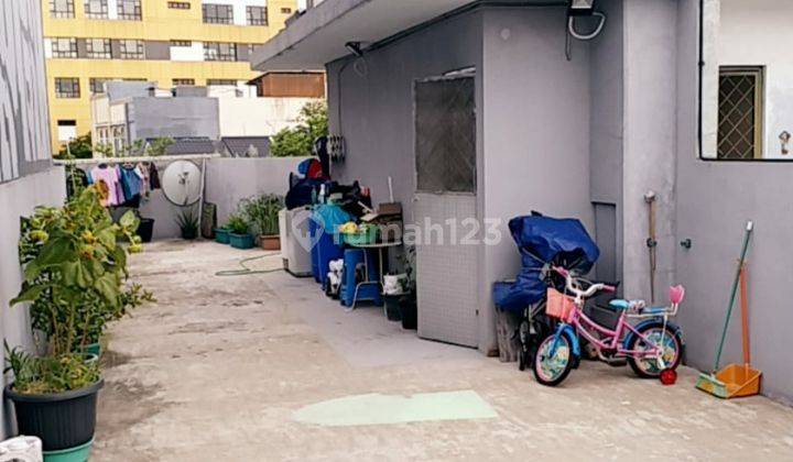Ruko murah siap huni posisi strategis di mutiara taman palem 5